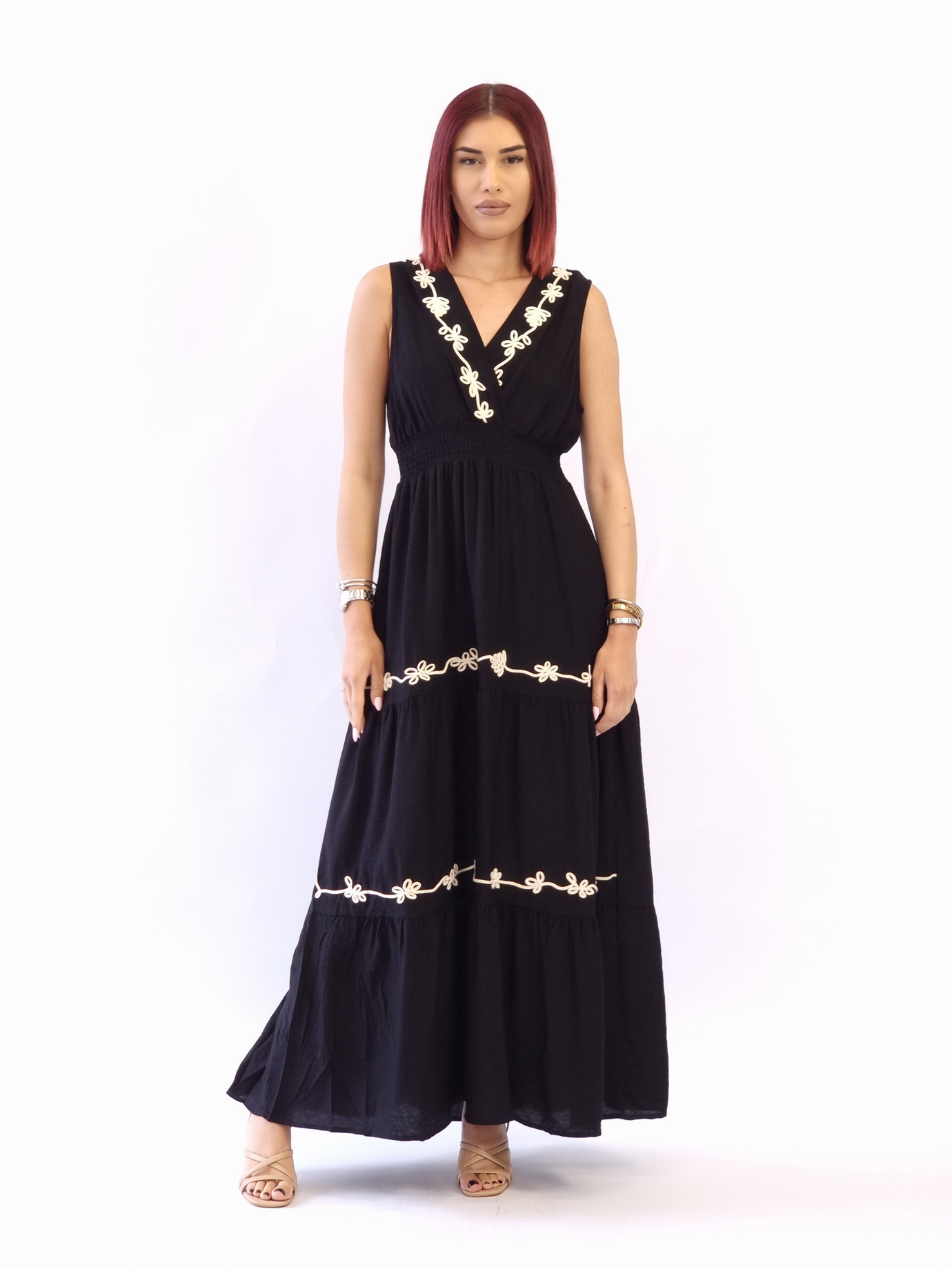 Φόρεμα μάξι κεντημένες λεπτομέρειες-Μαύρο