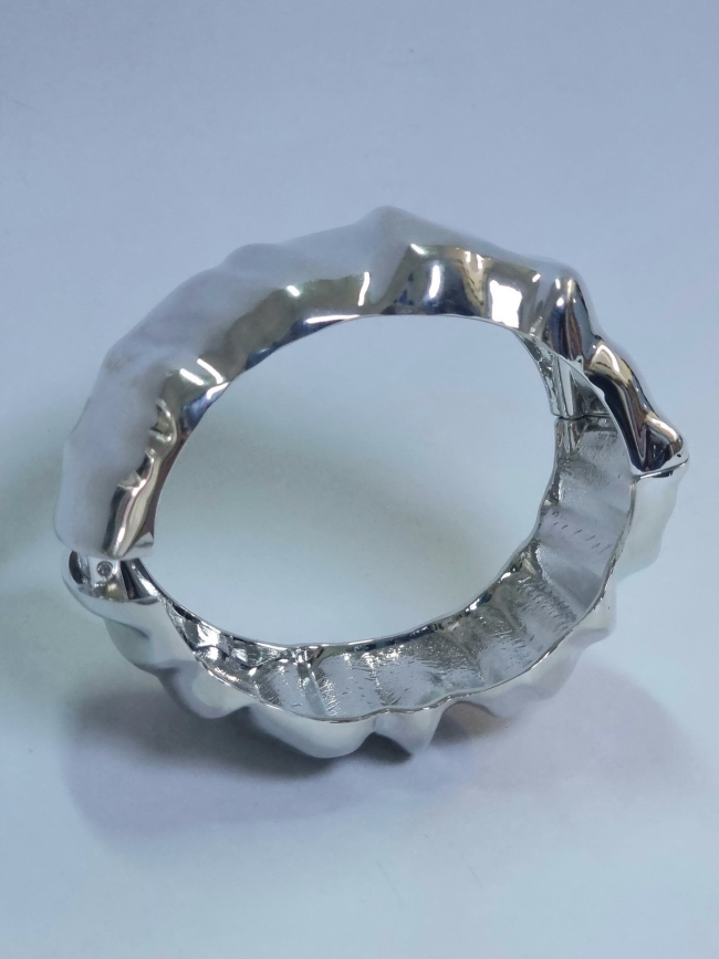 Βραχίολι ατσάλι ασημί μανσέτα zic zac