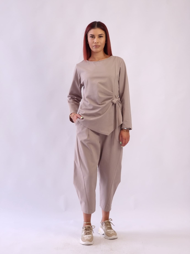 Γυναικείο παντελόνι με λάστιχο στη μέση Ταουπέ