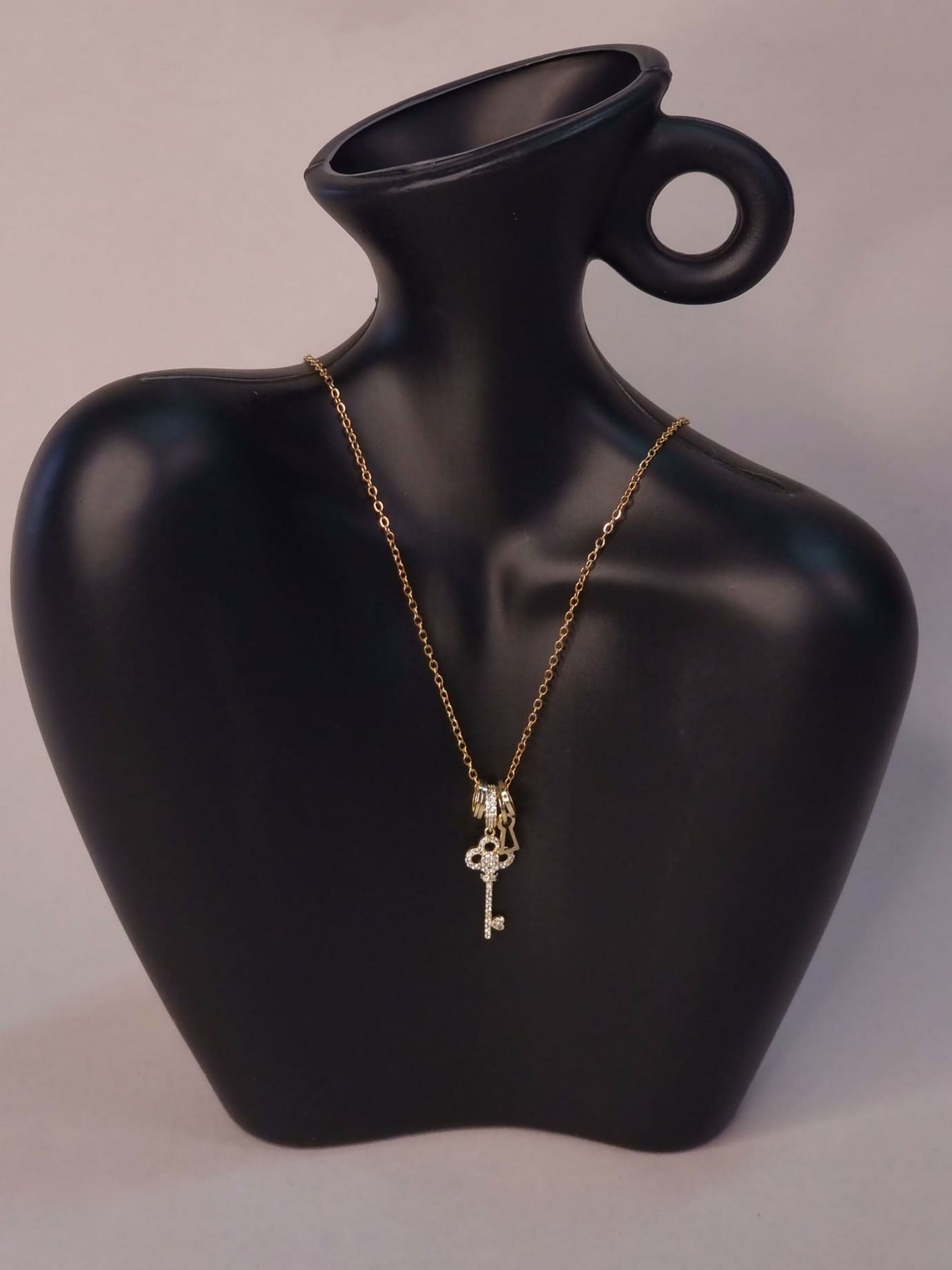 Κολιέ Ατσάλι Κλειδί Χρυσό Κολιέ Ατσάλι Κλειδί Χρυσό