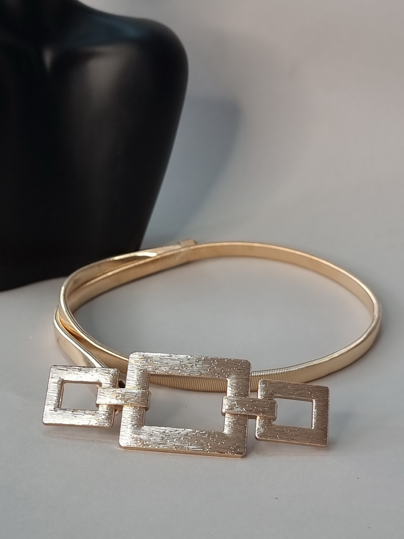 Ζώνη Ελαστική τριπλή αγκράφα -Χρυσό Ζώνη Ελαστική τριπλή αγκράφα -Χρυσό