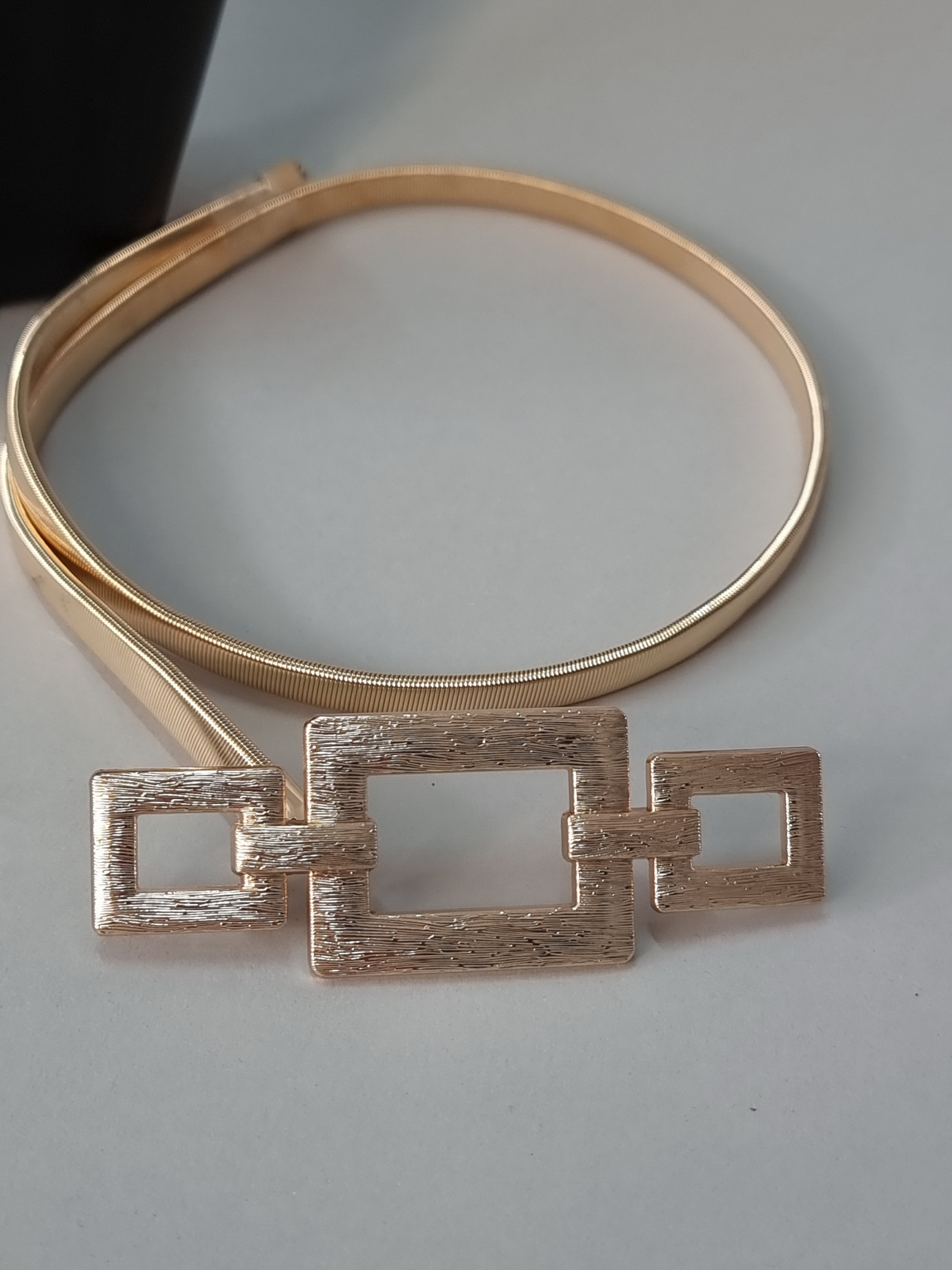 Ζώνη Ελαστική τριπλή αγκράφα -Χρυσό Ζώνη Ελαστική τριπλή αγκράφα -Χρυσό