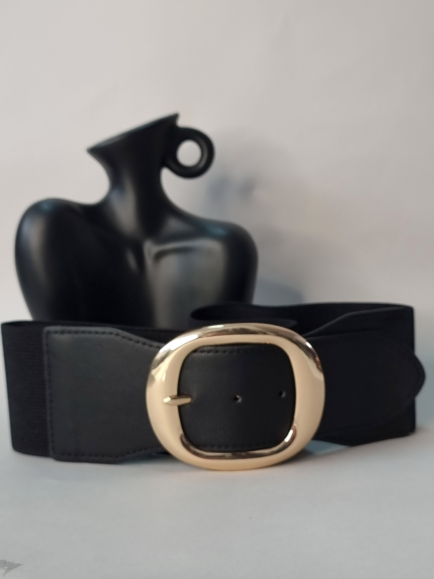 Ζώνη Ελαστική Χρυσή Αγκράφα -Μαύρη Ζώνη Ελαστική Χρυσή Αγκράφα -Μαύρη