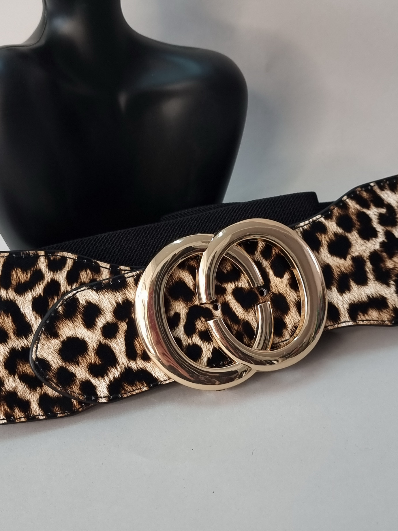 Ζώνη Ελαστική Χρυσή Αγκράφα -Μαύρη Ζώνη Ελαστική Χρυσή Αγκράφα -Μαύρη