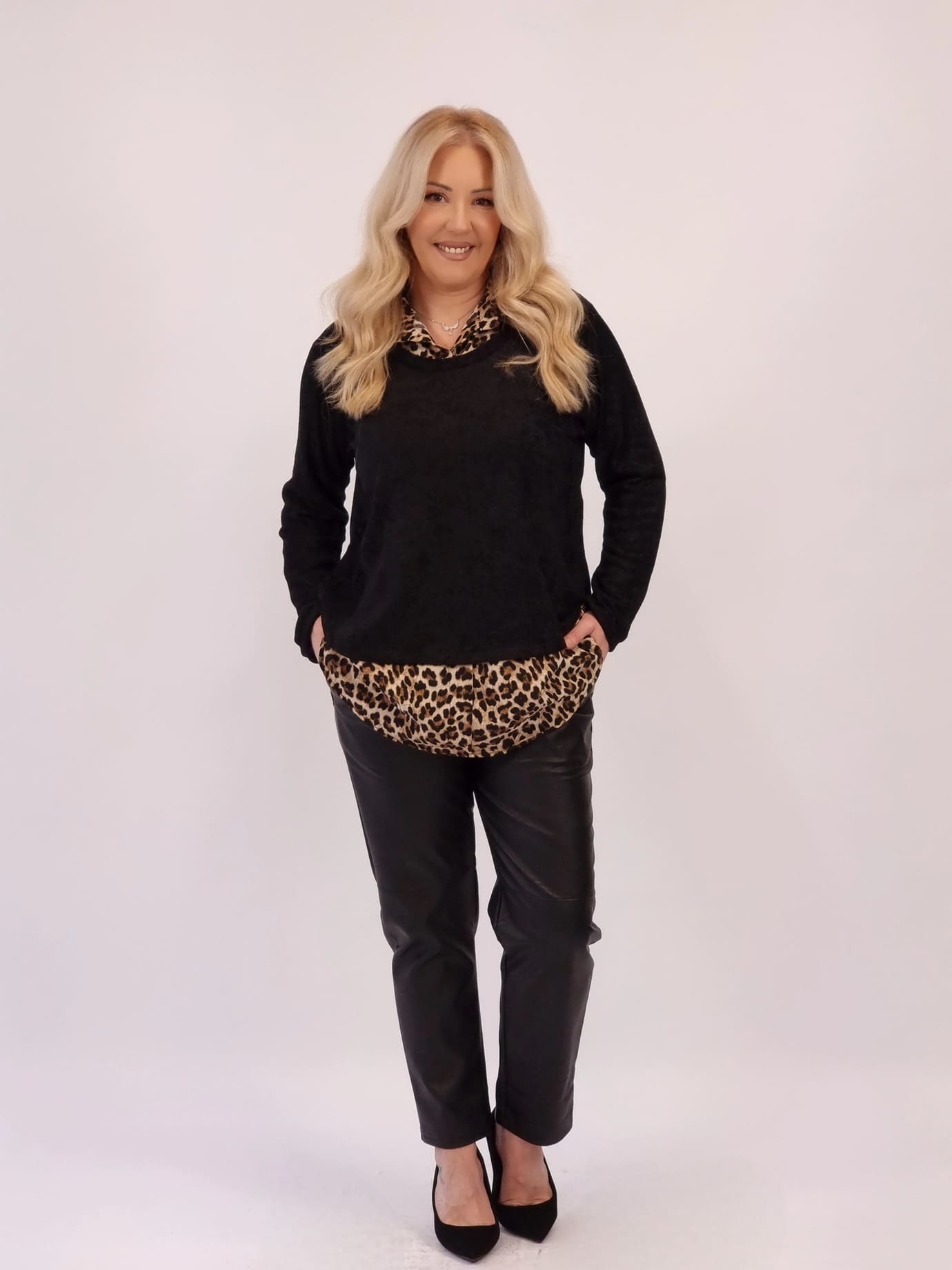 Μπλούζα Λεπτομέρειες Πουκάμισο Animal Print-Μαύρο Μπλούζα Λεπτομέρειες Πουκάμισο Animal Print-Μαύρο