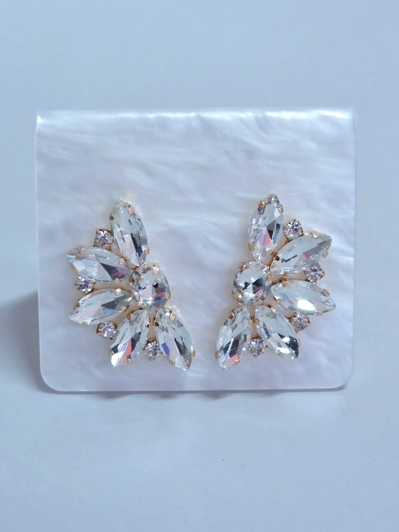 Σκουλαρίκια Καρφωτά με Πέτρες - Χρυσό Σκουλαρίκια Καρφωτά με Πέτρες - Χρυσό